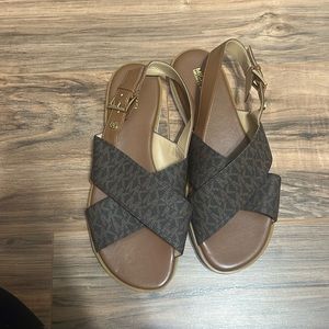 Michael Kors sandals size 8.5 new with tags